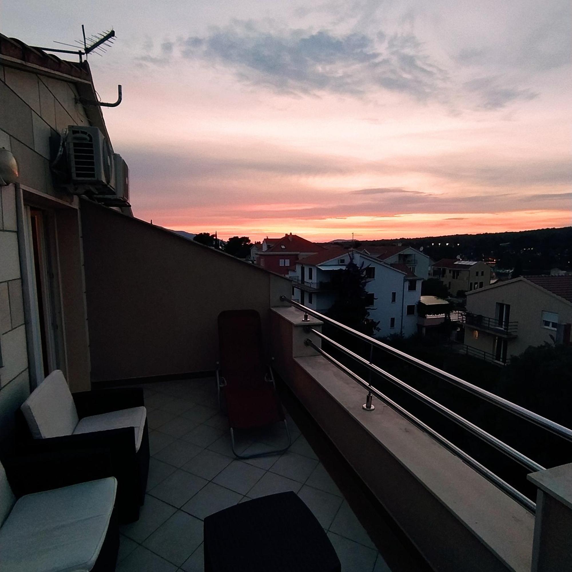 Peter&Zana Apartments Стари Град Экстерьер фото